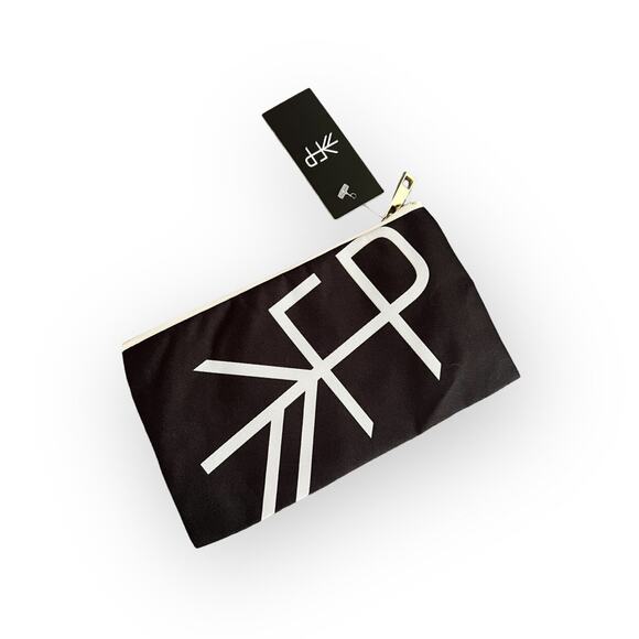 Freshly Picked Tote And Zipper Pouch Set - Picture 4 of 8